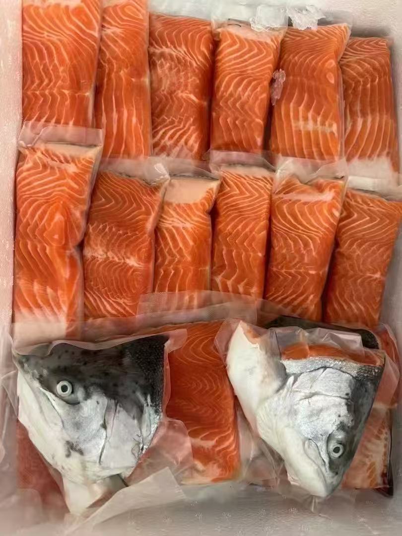挪威新鲜三文鱼一条 Fresh Norwegian Salmon (3.5-3.7kg)